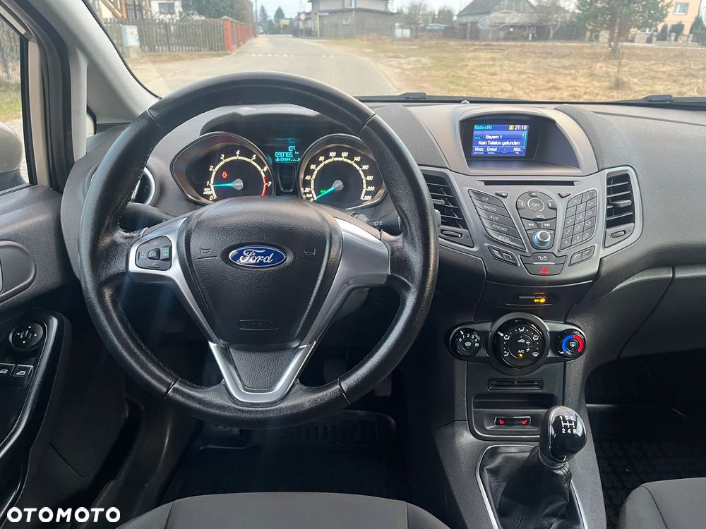 Ford Fiesta 1.25 Platinium X - 20