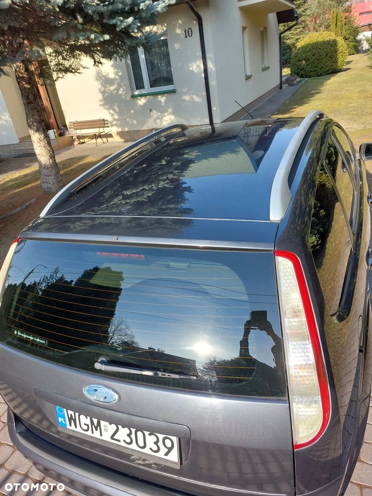 Ford Focus 1.6 16V Trend - 16