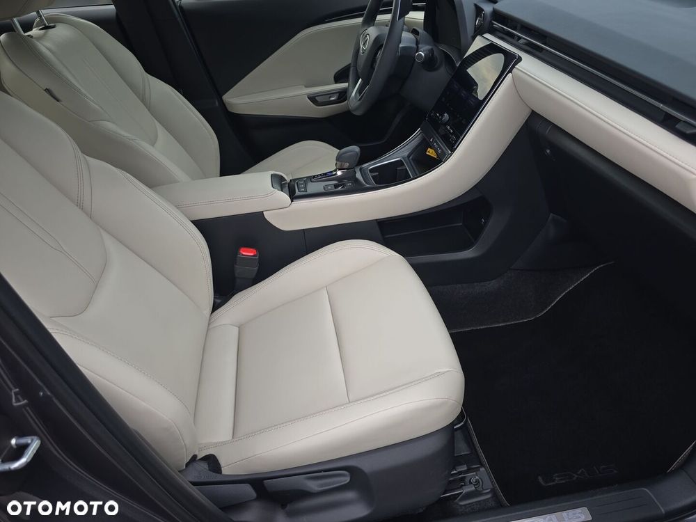 Lexus LBX 1.5 Hybrid Elegant - 9