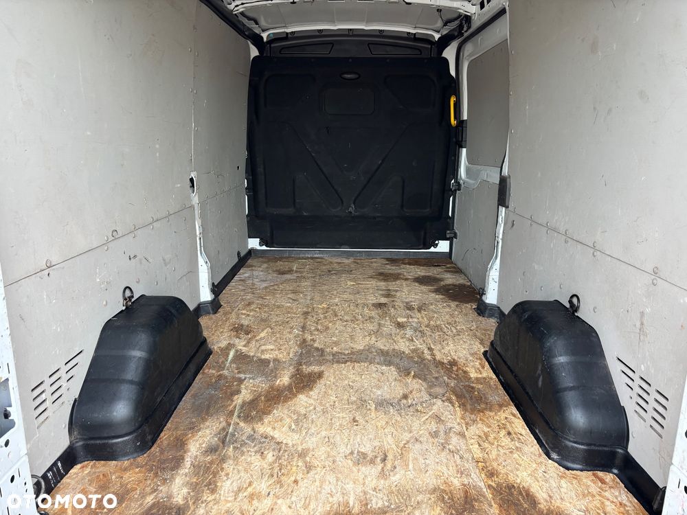 Ford Transit - 37