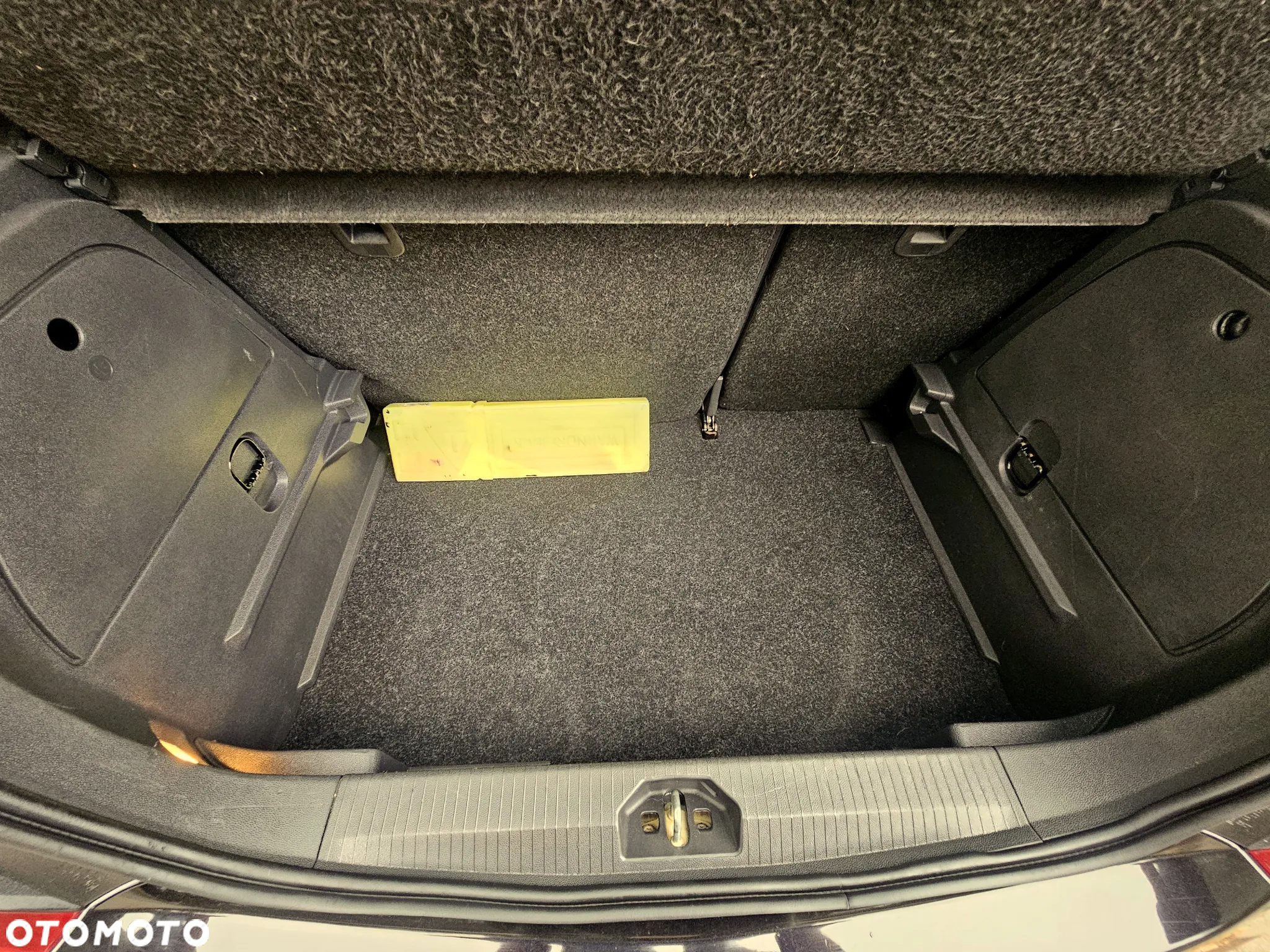 Opel Corsa 1.4 16V Satellite - 11