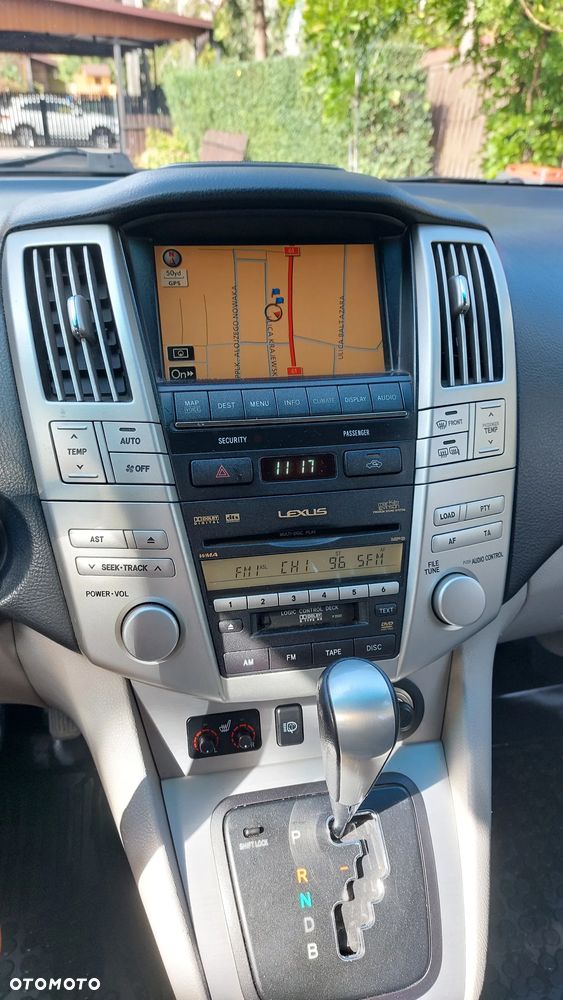 Lexus RX 400h (hybrid) - 8