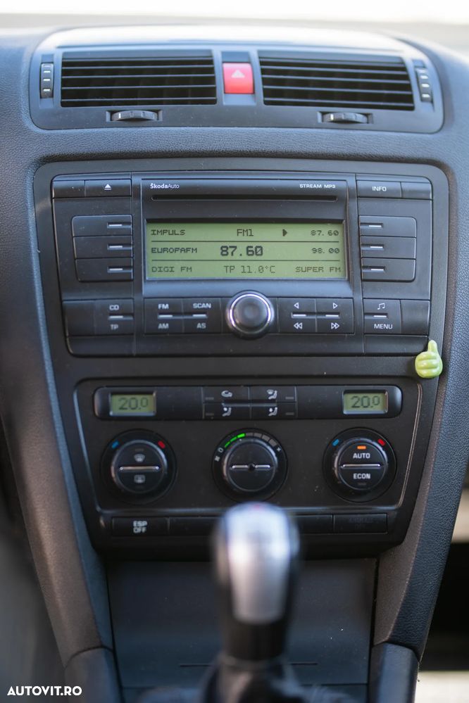 Skoda Octavia 2.0 TDI DPF Ambient 4x4 - 11