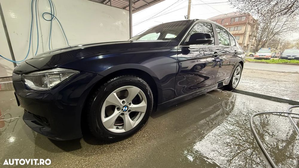 BMW Seria 3 - 24