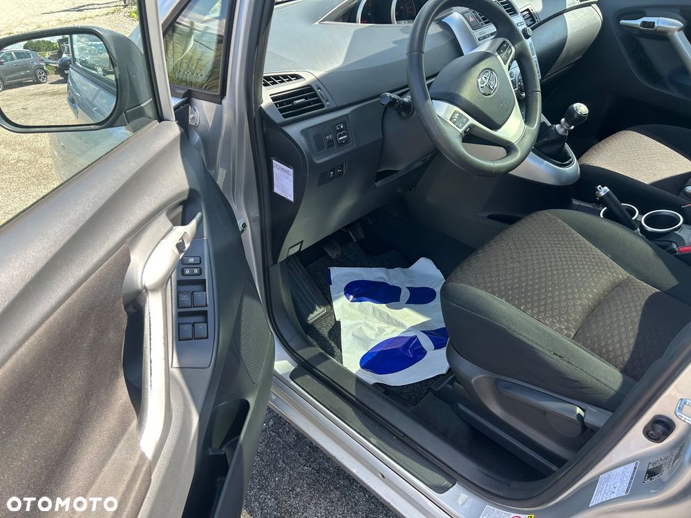 Toyota Verso 1.8 Sol plus EU5 - 9