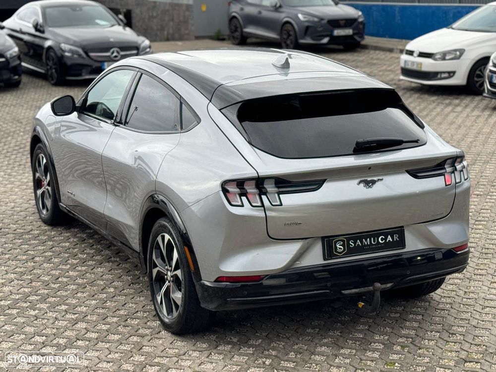Ford Mustang Mach-E AWD PREMIUM - 9