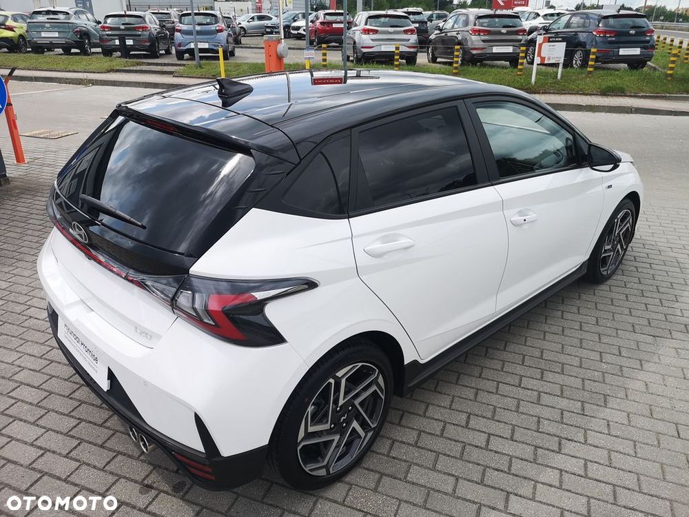 Hyundai i20 - 11