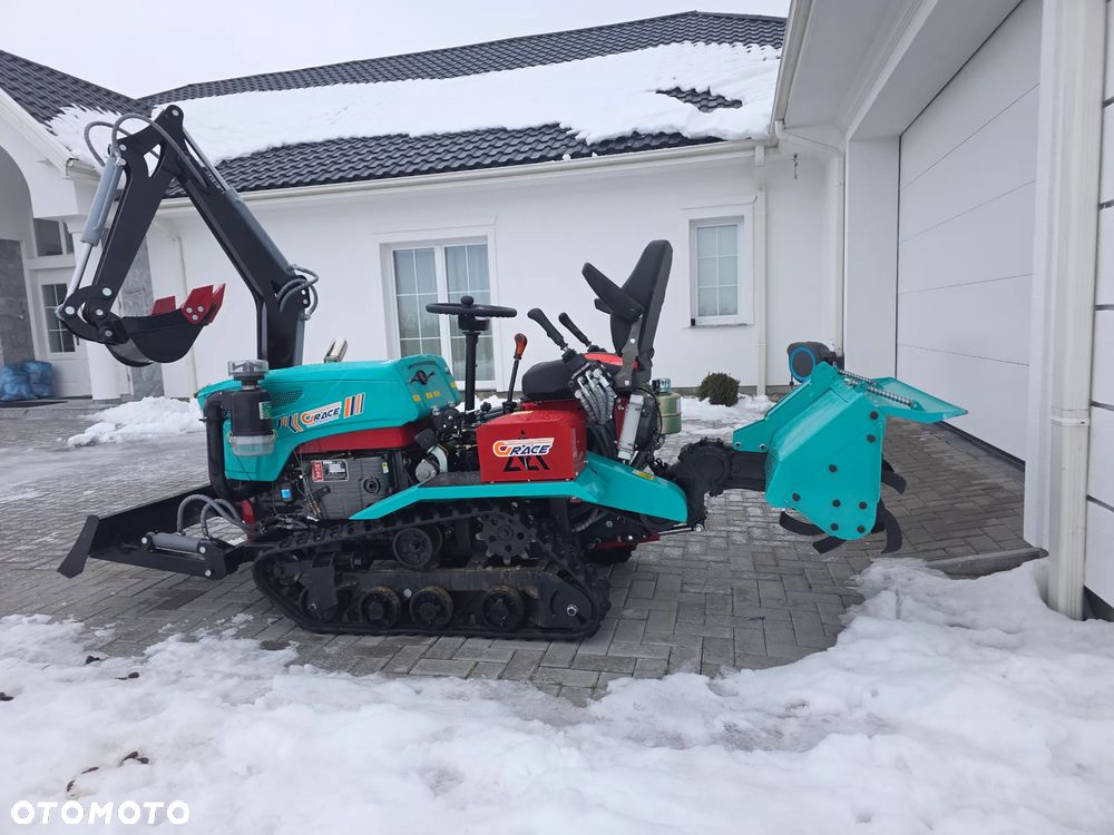 Inny traktor 35HP - 21