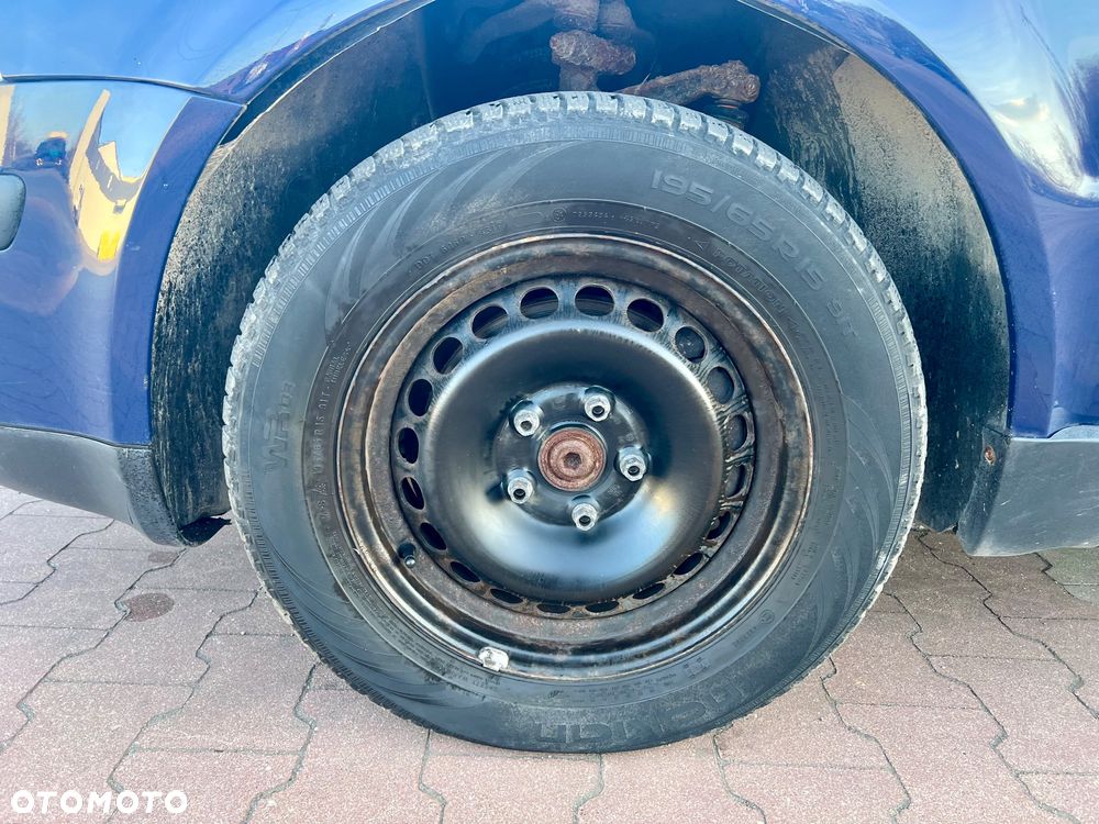 Volkswagen Passat - 23