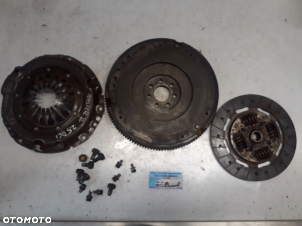 SPRZĘGŁO KOŁO ZAMACHOWE RENAULT MASTER II 2,5 DCI  8200509932B - 1