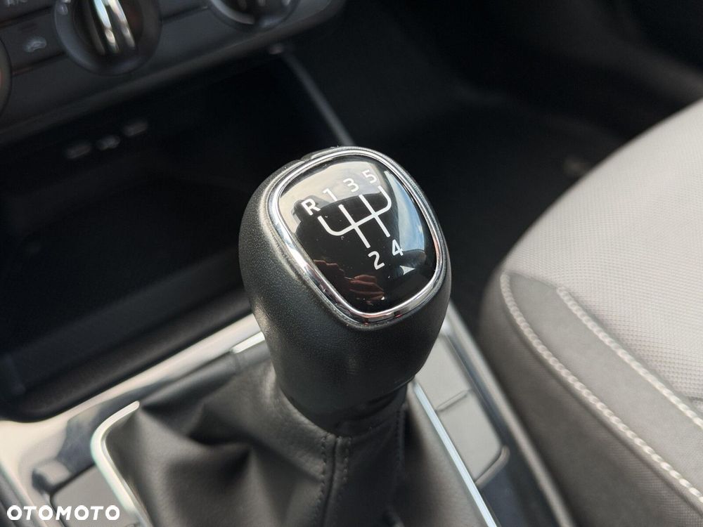 Skoda Fabia 1.0 Ambition - 25
