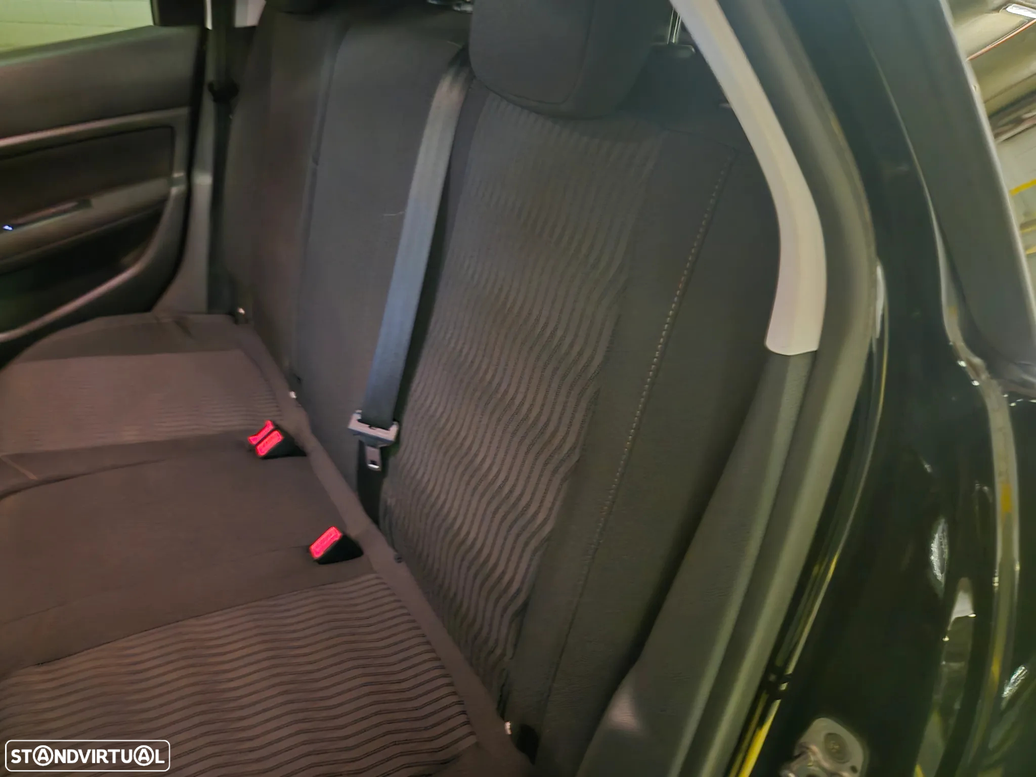 Peugeot 308 SW 1.6 BlueHDi Style - 34