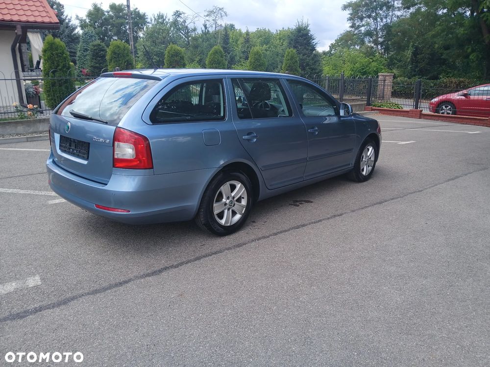 Skoda Octavia 2.0 TDI DPF DSG Elegance - 5