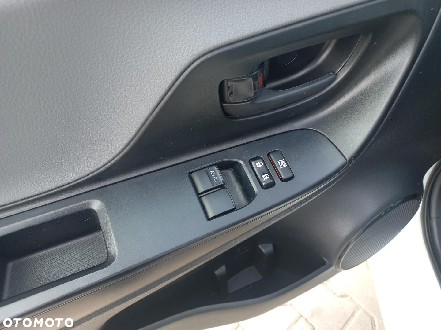 Toyota Yaris - 17