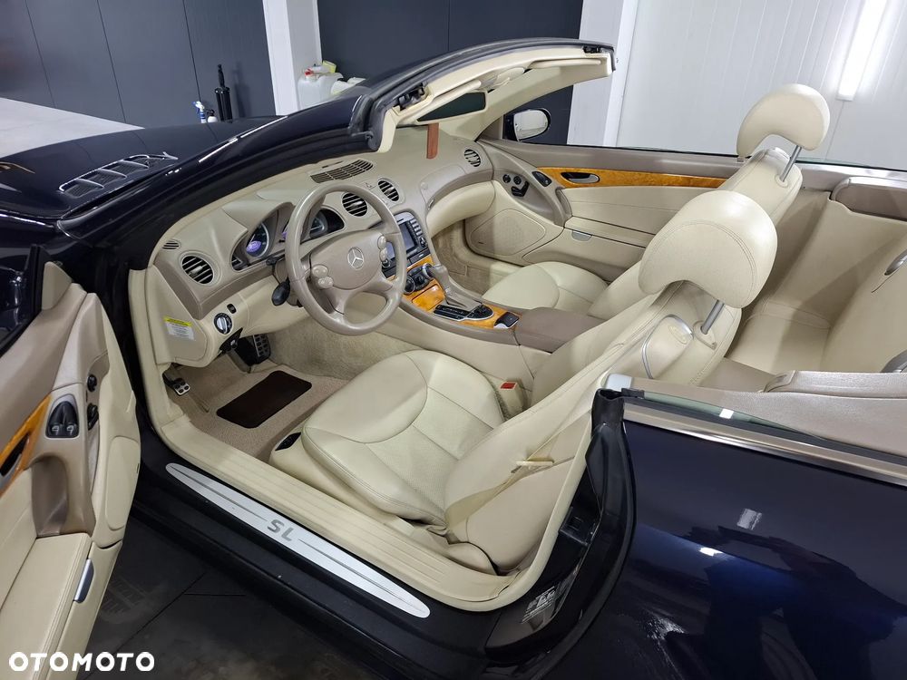 Mercedes-Benz SL - 9