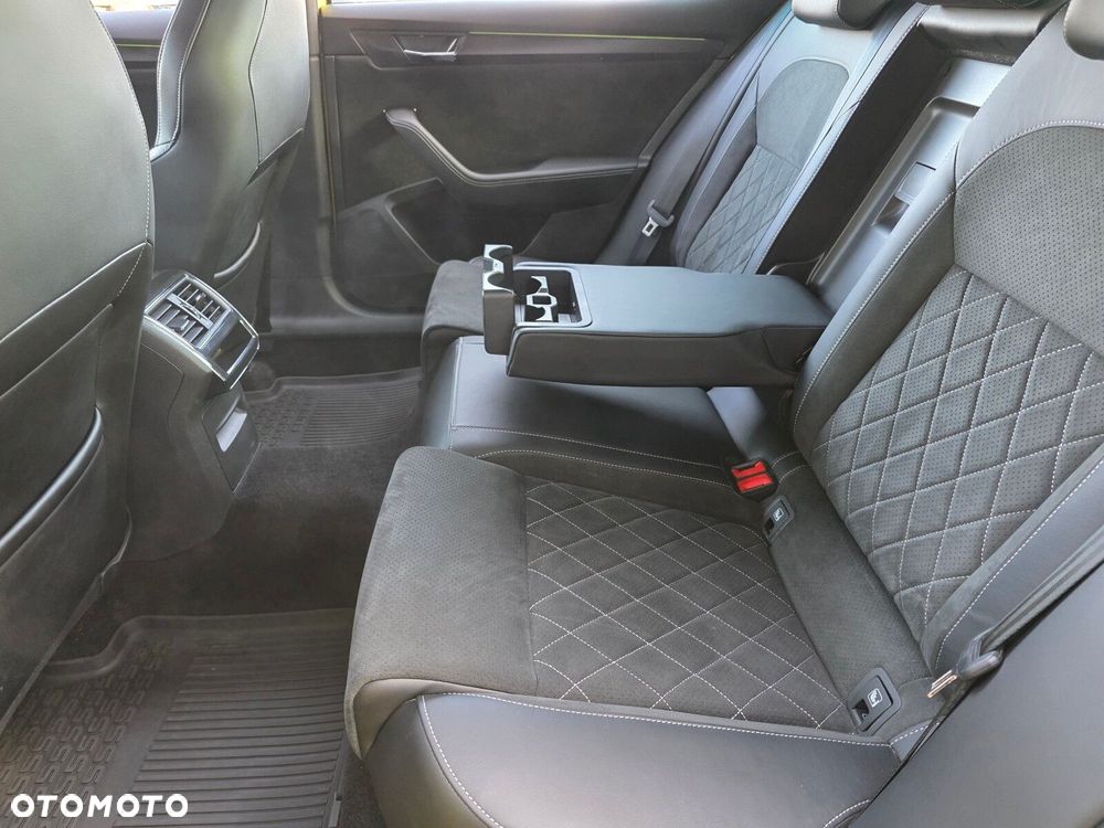 Skoda Superb 2.0 TSI 4x4 Sportline DSG - 27