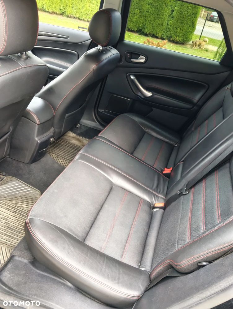 Ford Mondeo 2.0 TDCi Titanium - 3
