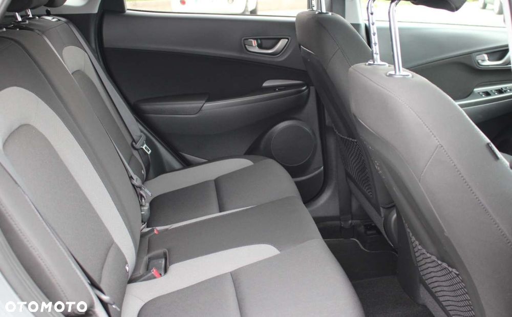 Hyundai Kona - 21