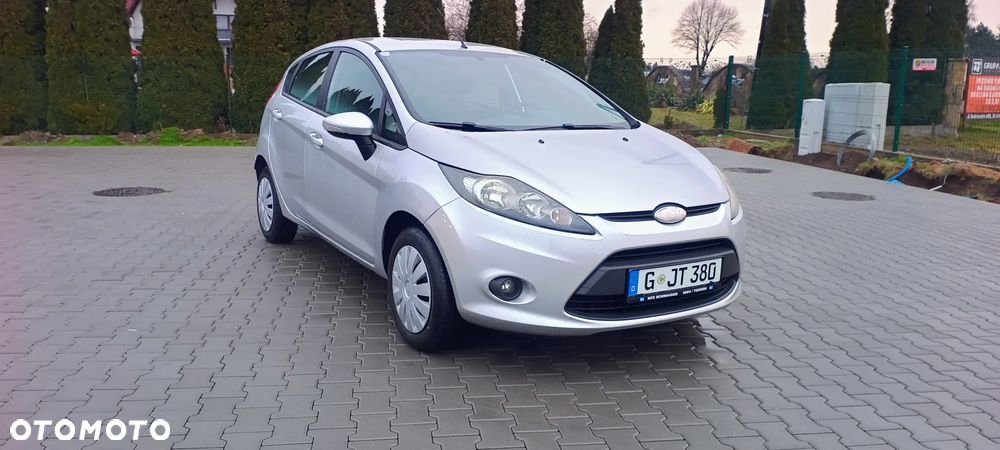 Ford Fiesta 1.25 Viva - 23
