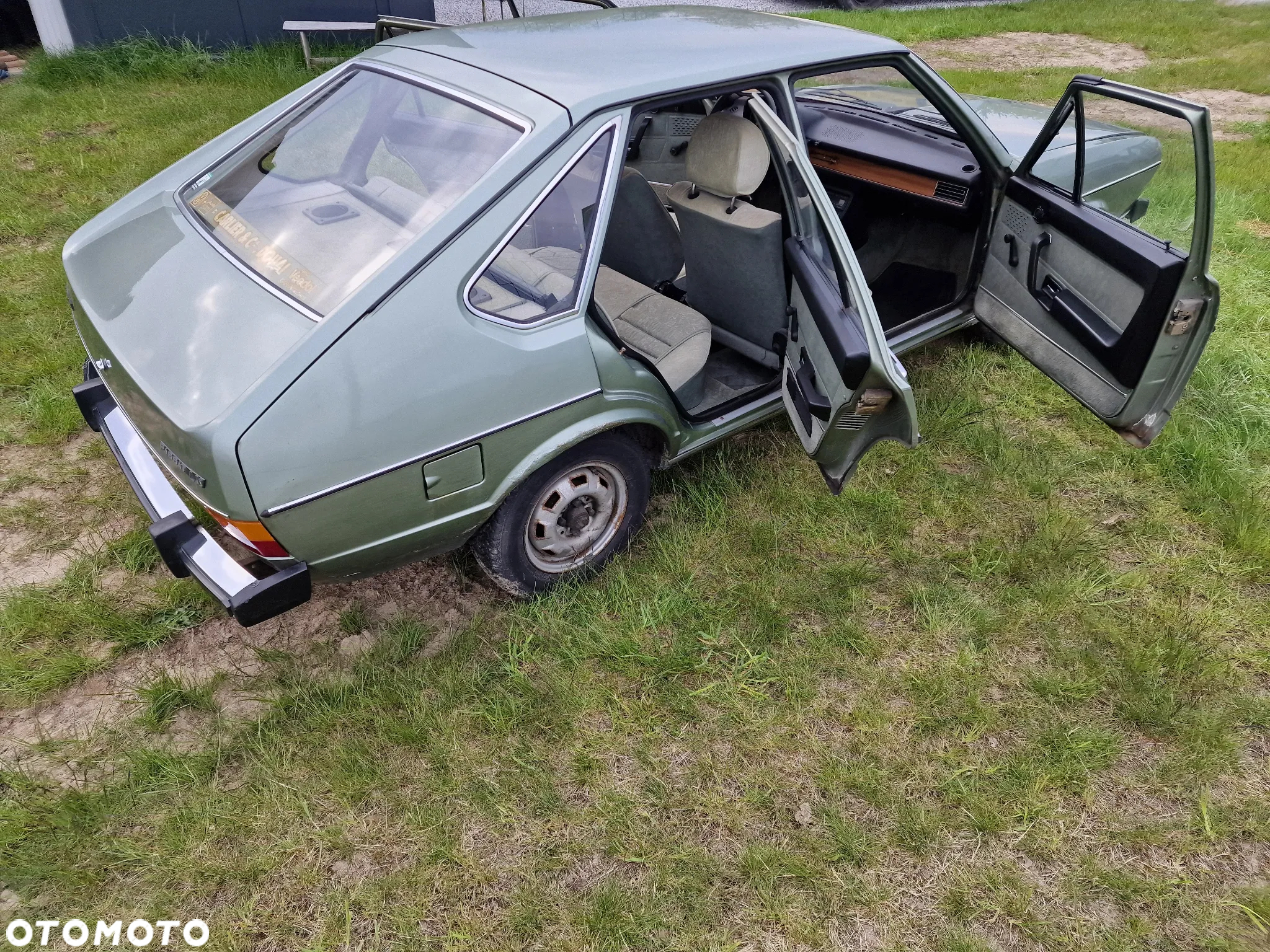Volkswagen Passat - 31