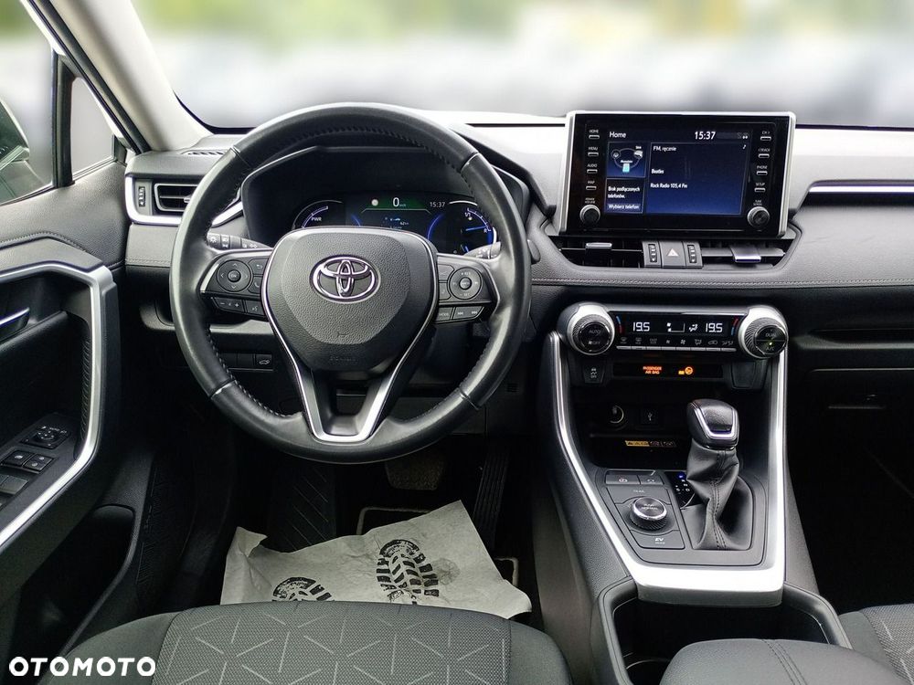 Toyota RAV4 - 12