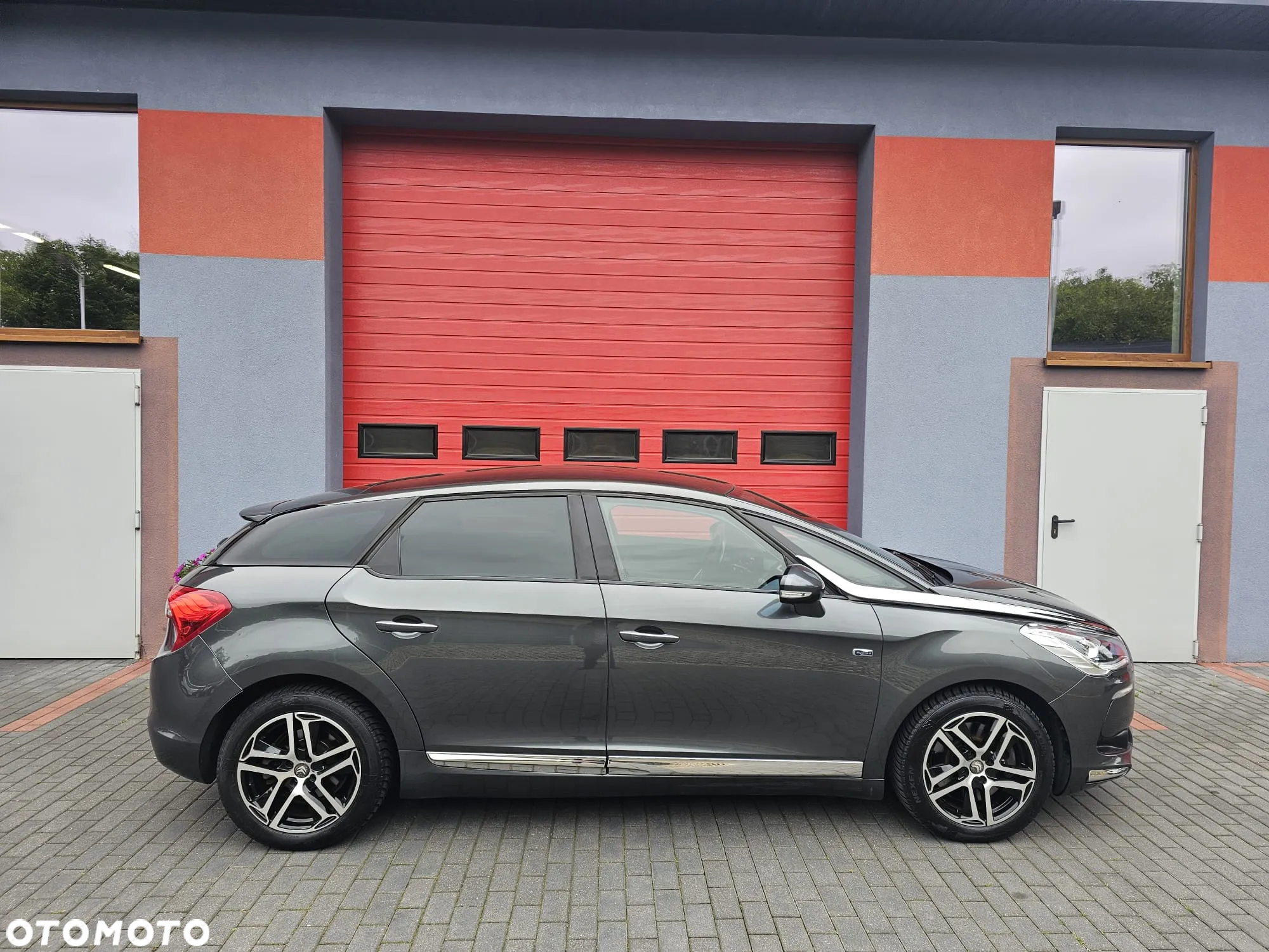 Citroën DS5 HDi 165 SportChic - 13