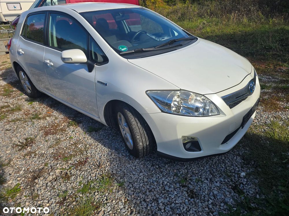 Toyota Auris 1.8 HSD Luna - 2