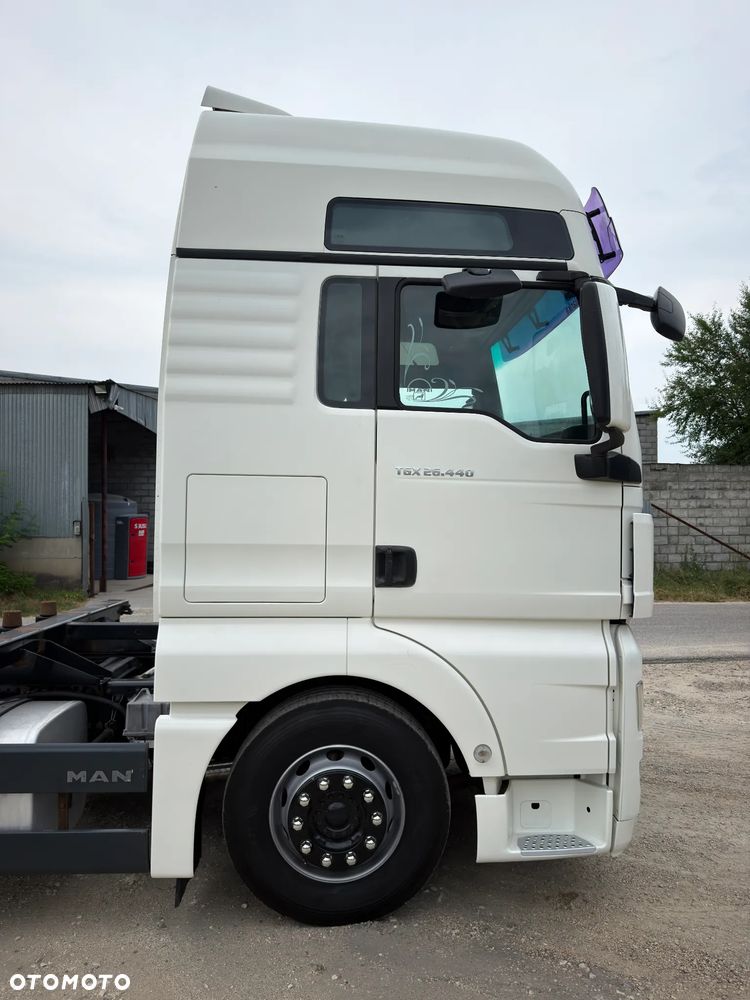 MAN TGX - 10