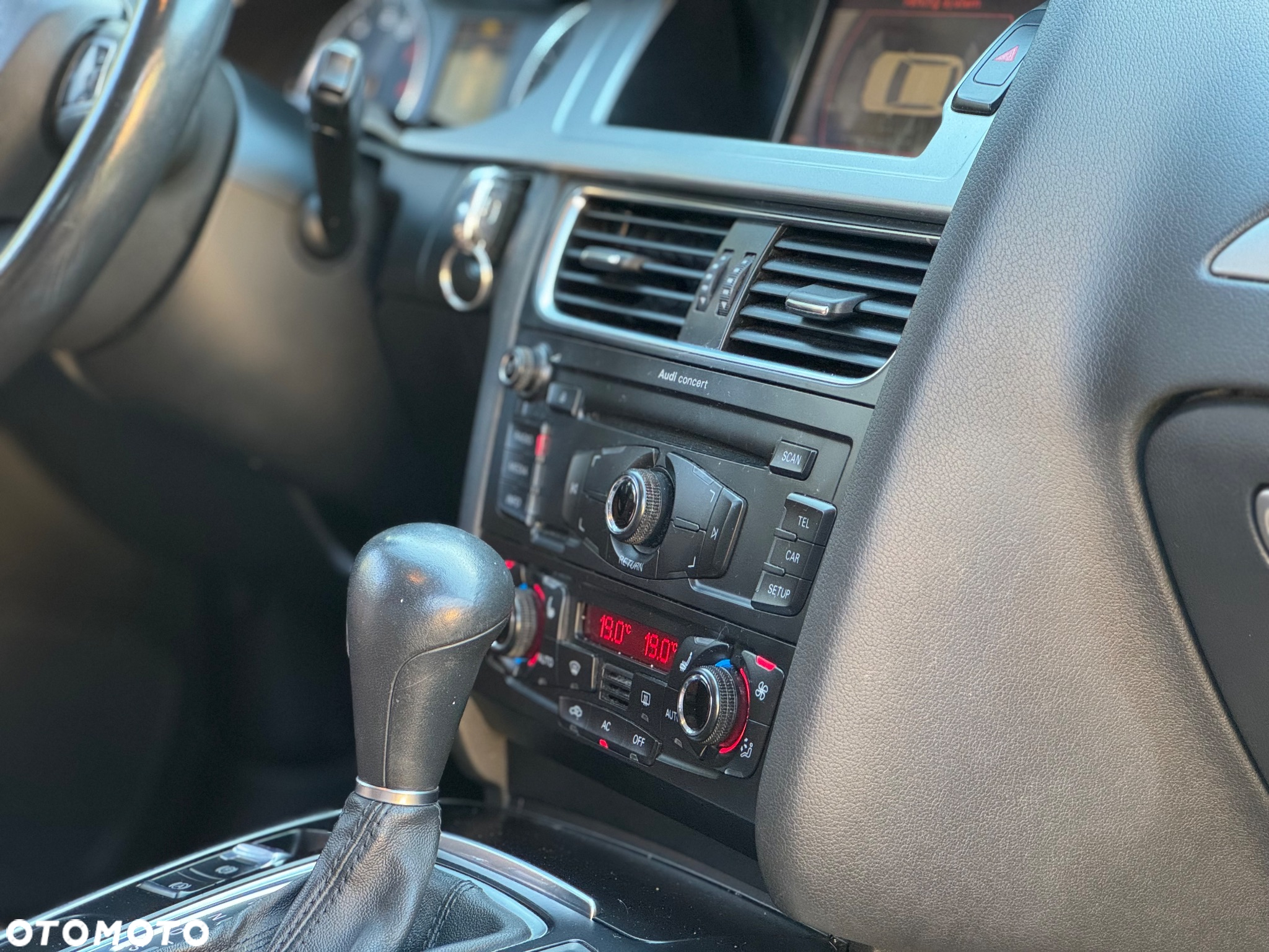 Audi A4 - 19