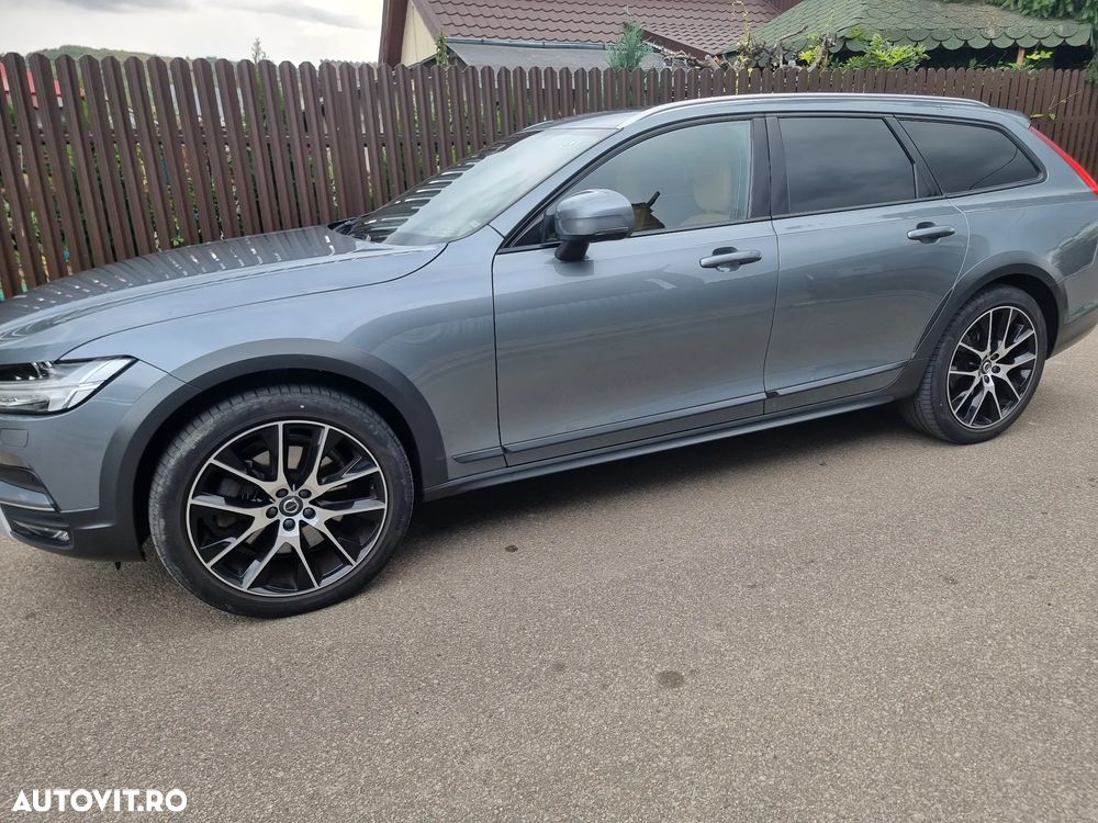 Volvo V90 Cross Country D4 AWD Geartronic - 6