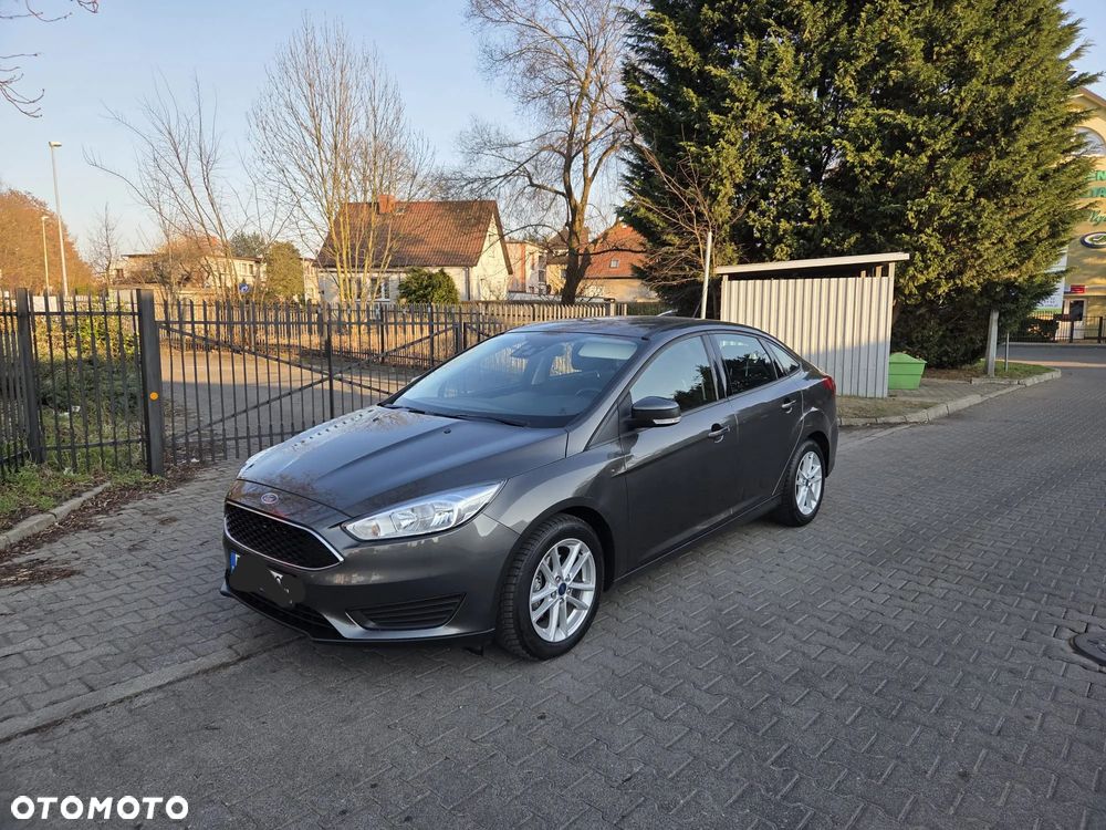 Ford Focus 1.6 Titanium - 1