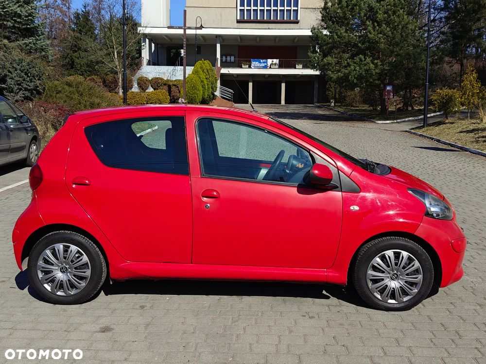 Toyota Aygo 1.0 VVT-i Sol - 2