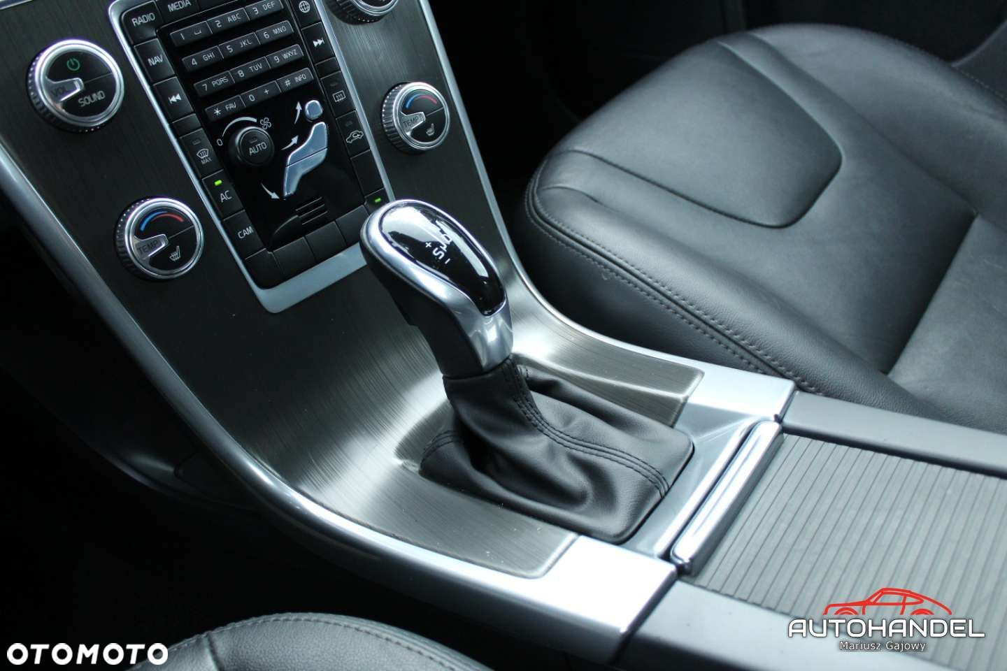 Volvo XC 60 - 19