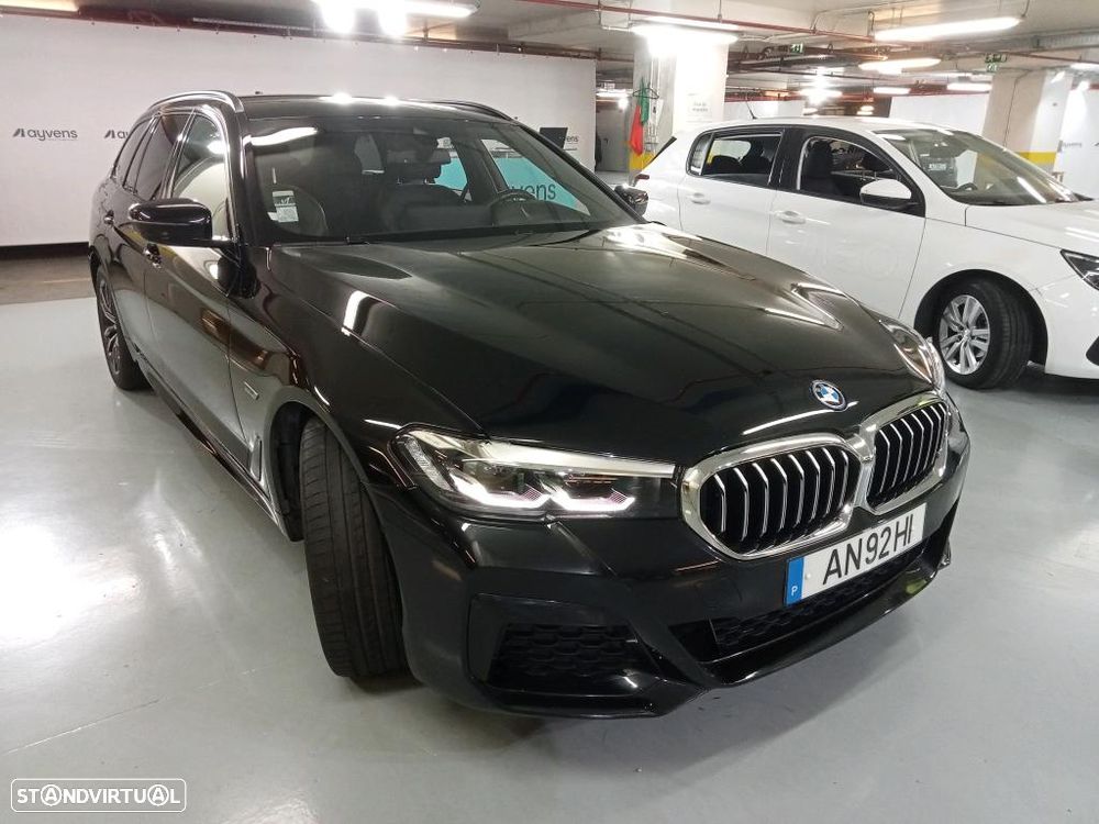 BMW 520 e Pack M - 4
