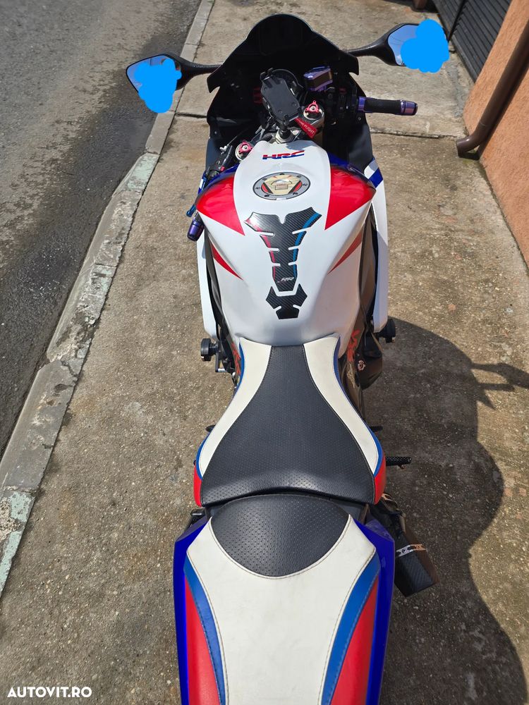 Honda CBR1000RR-R Fireblade - 4
