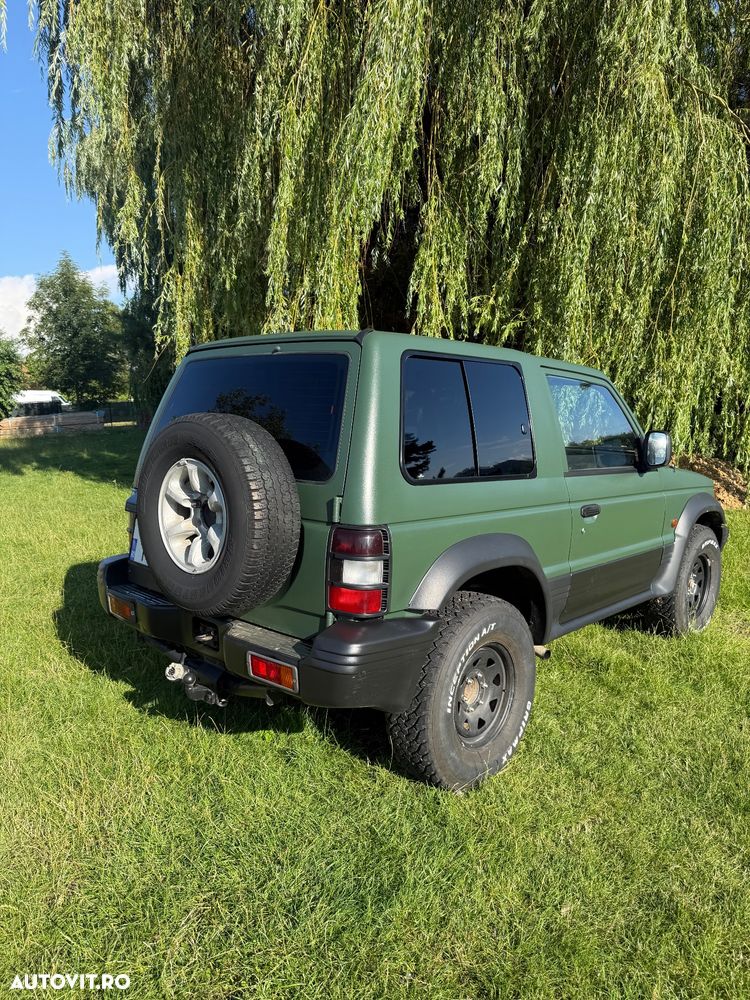 Mitsubishi Pajero - 7
