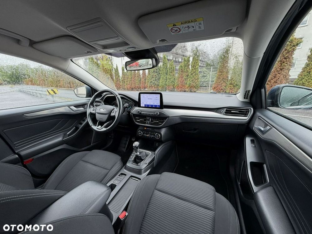 Ford Focus 1.0 EcoBoost Hybrid TITANIUM DESIGN - 12
