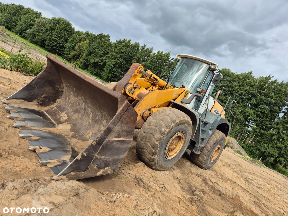 Liebherr 564 Rok 2002 - 4