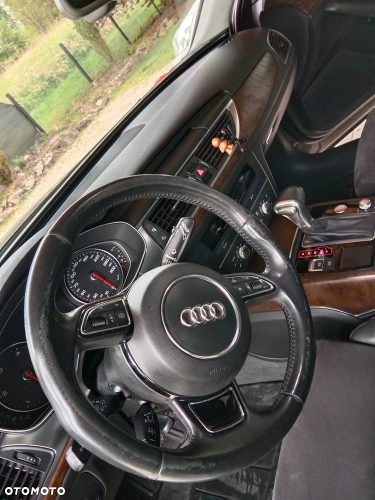 Audi A6 Avant 2.0 TDI Multitronic - 23