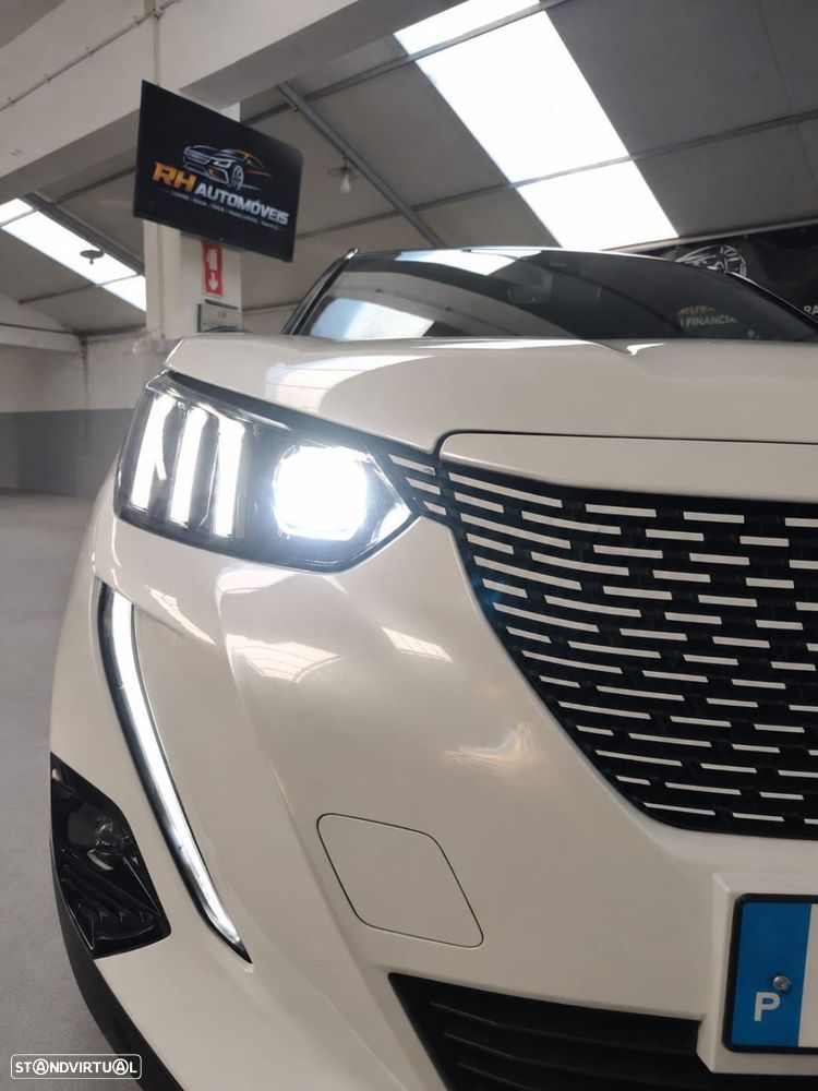 Peugeot 2008 - 9