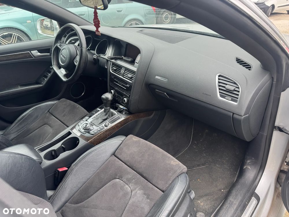 PRZEKŁADKA ANGLIKA KOMPLETNA AUDI A5 LIFT SPORTBACK - 1