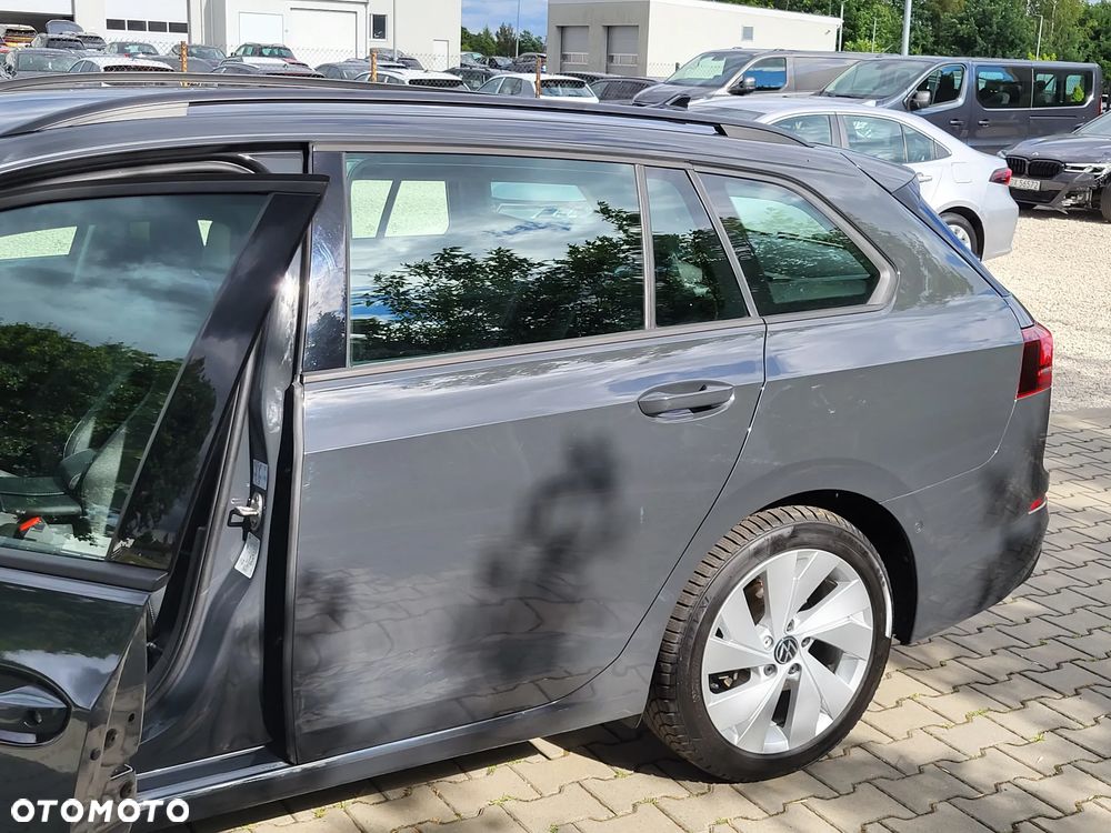 Volkswagen Golf 1.5 eTSI EVO Life DSG - 9