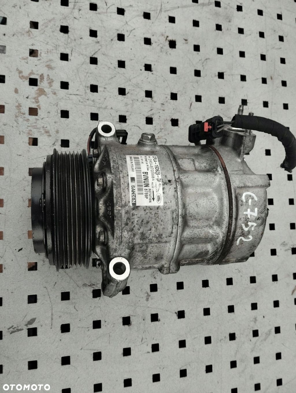 Sprężarka Klimatyzacji RANGE ROVER Rover Evoque CPLA-19D629-BF - 1