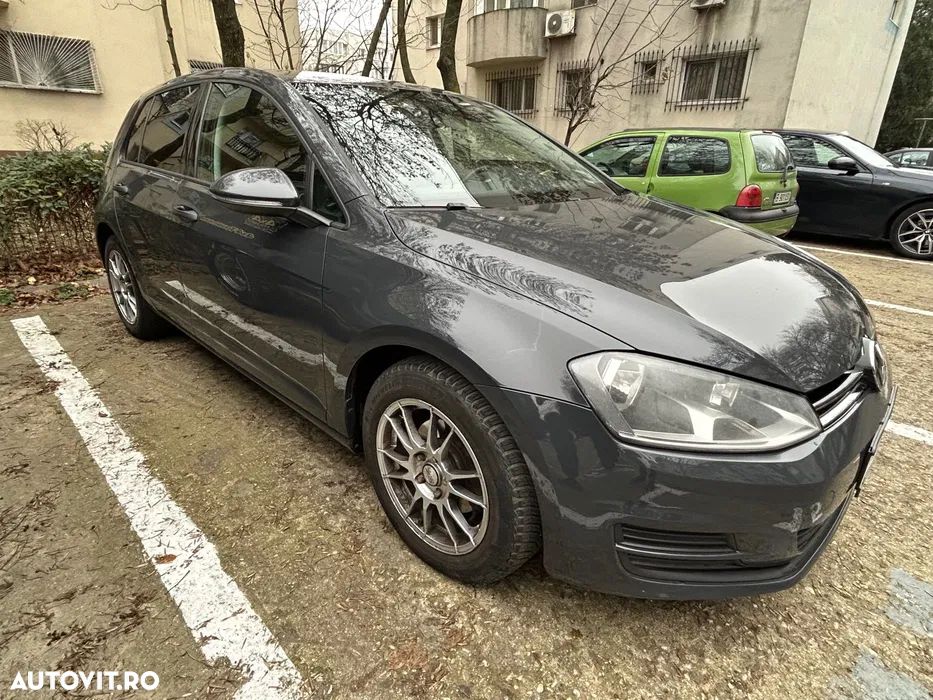 Volkswagen Golf 1.2 TSI Comfortline - 2