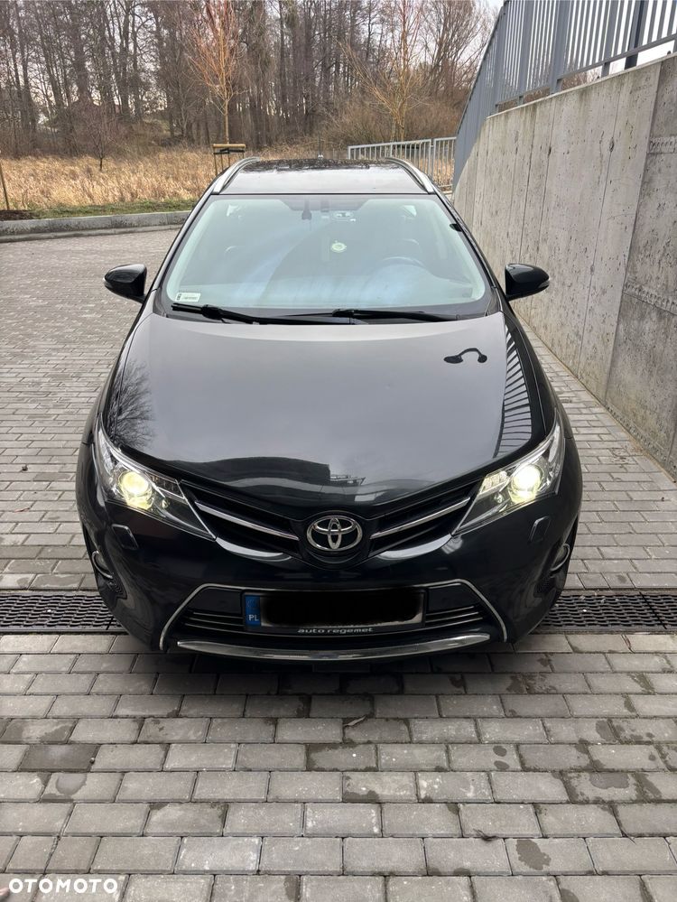 Toyota Auris 1.6 Premium Comfort MS - 1