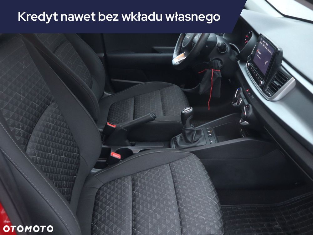 Kia Rio - 11