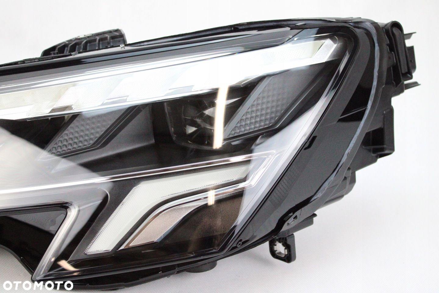 NOWA ORG LAMPA LEWY PRZÓD AUDI A3 8Y S3 RS3 8Y0941033 - 5