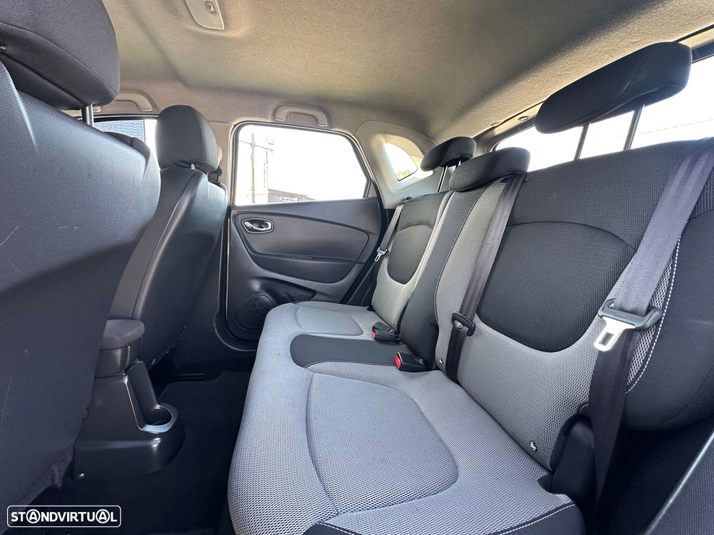 Renault Captur 1.5 dCi - 9