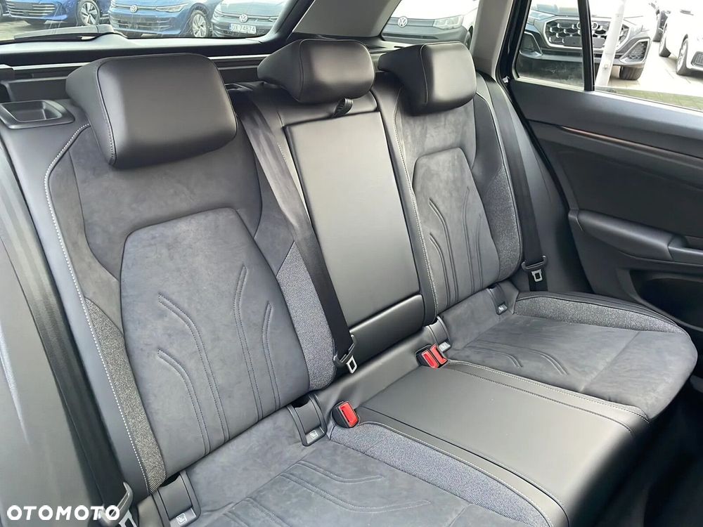 Volkswagen Golf Variant - 20