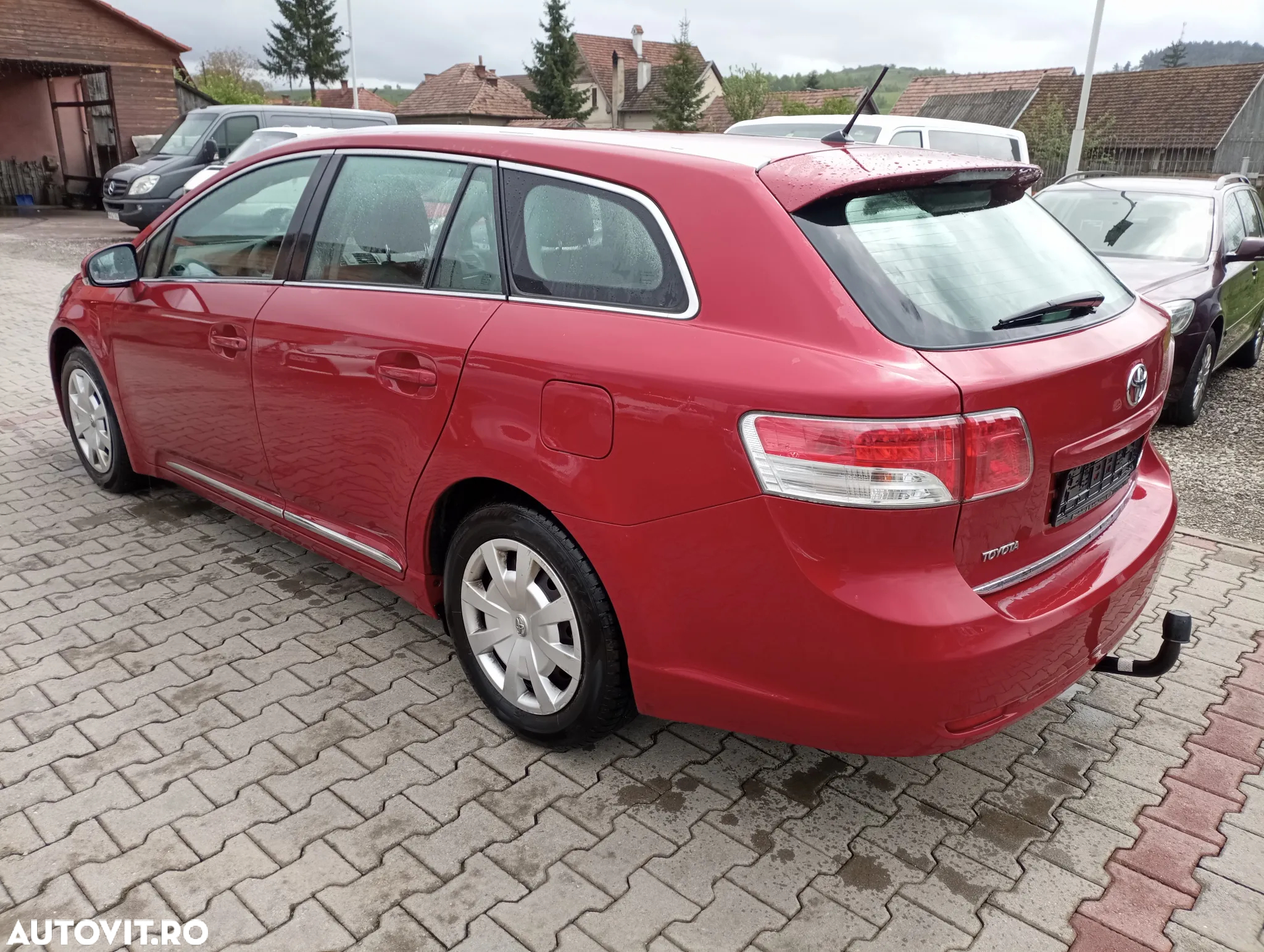 Toyota Avensis - 4